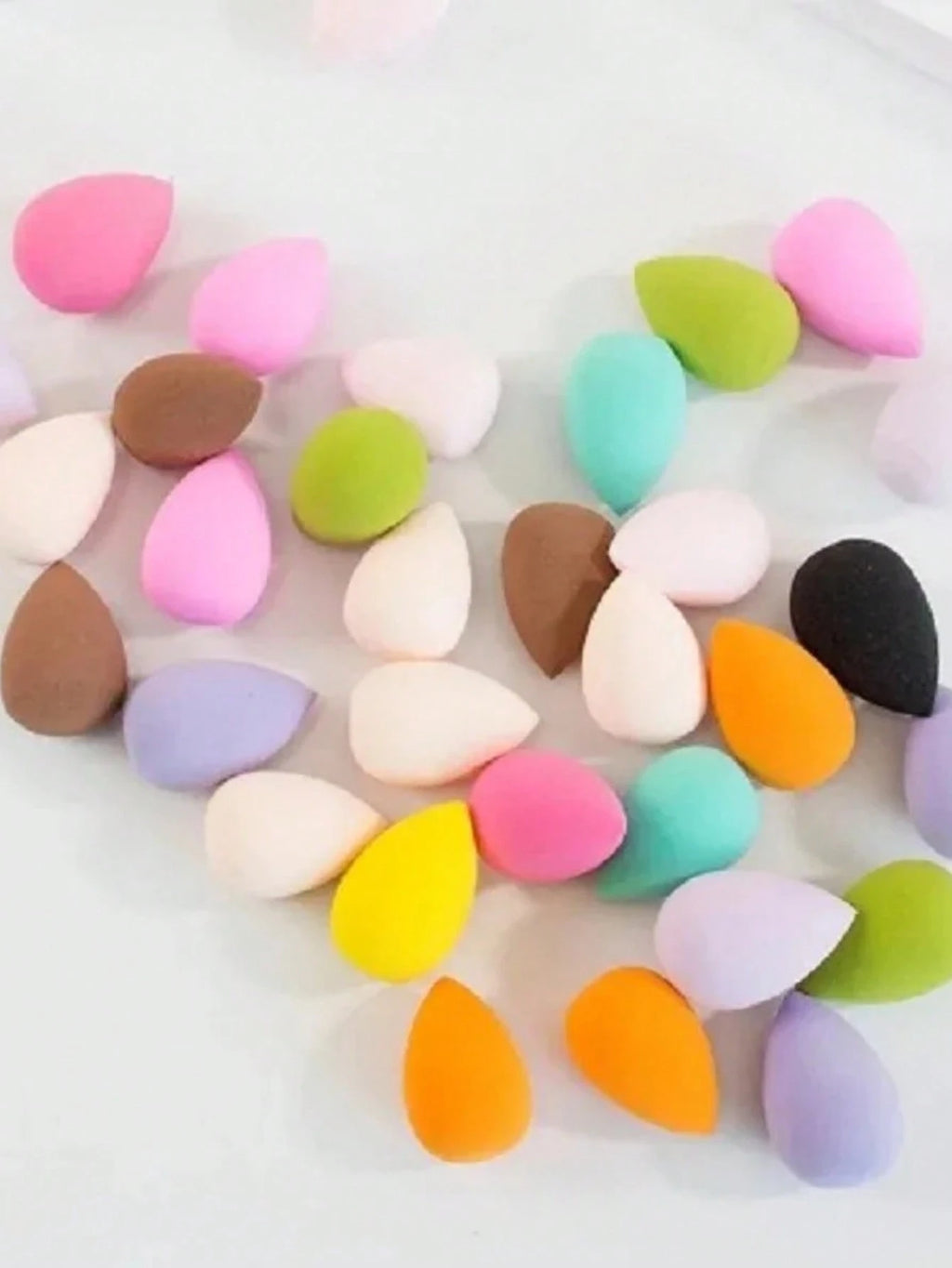 Kit Com 3 Esponjas Para Maquiagem 2 Mini Esponja 1 Grande Limpeza Facial