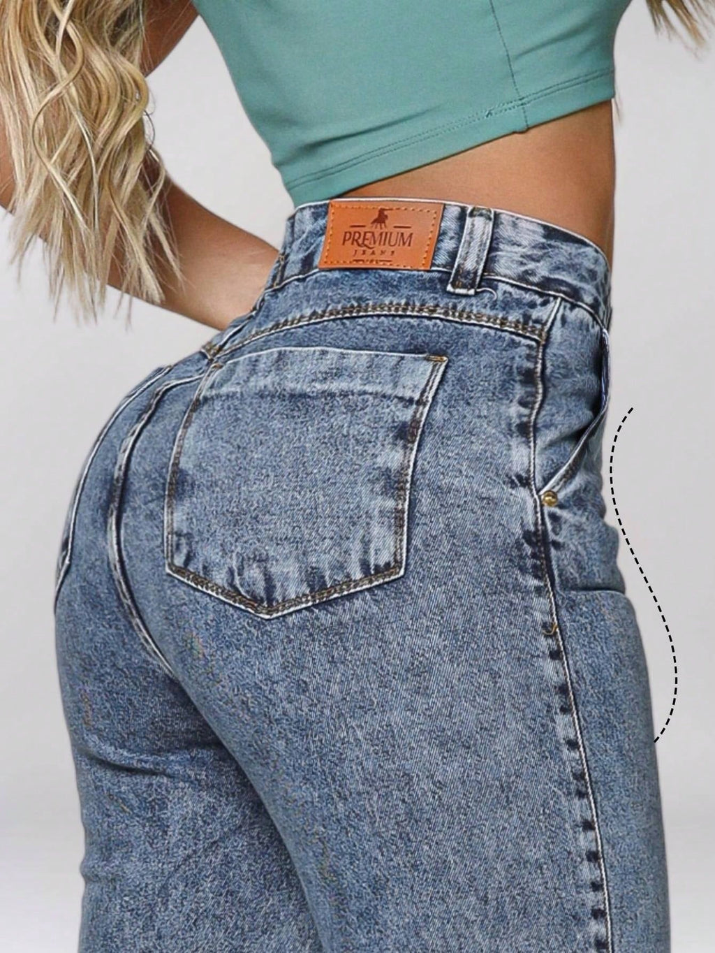 Vendedor Indicado
Calça Jeans Feminina Mom Básica Cos Alto Sem Elastano Com Bolso perna larga