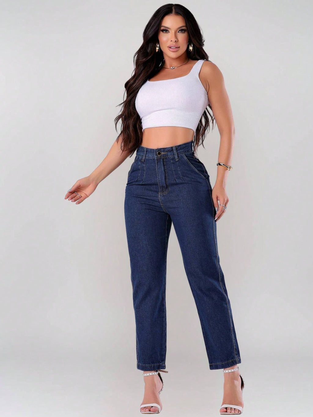 Vendedor Indicado
Calça Jeans Feminina Mom Básica Cos Alto Sem Elastano Com Bolso perna larga