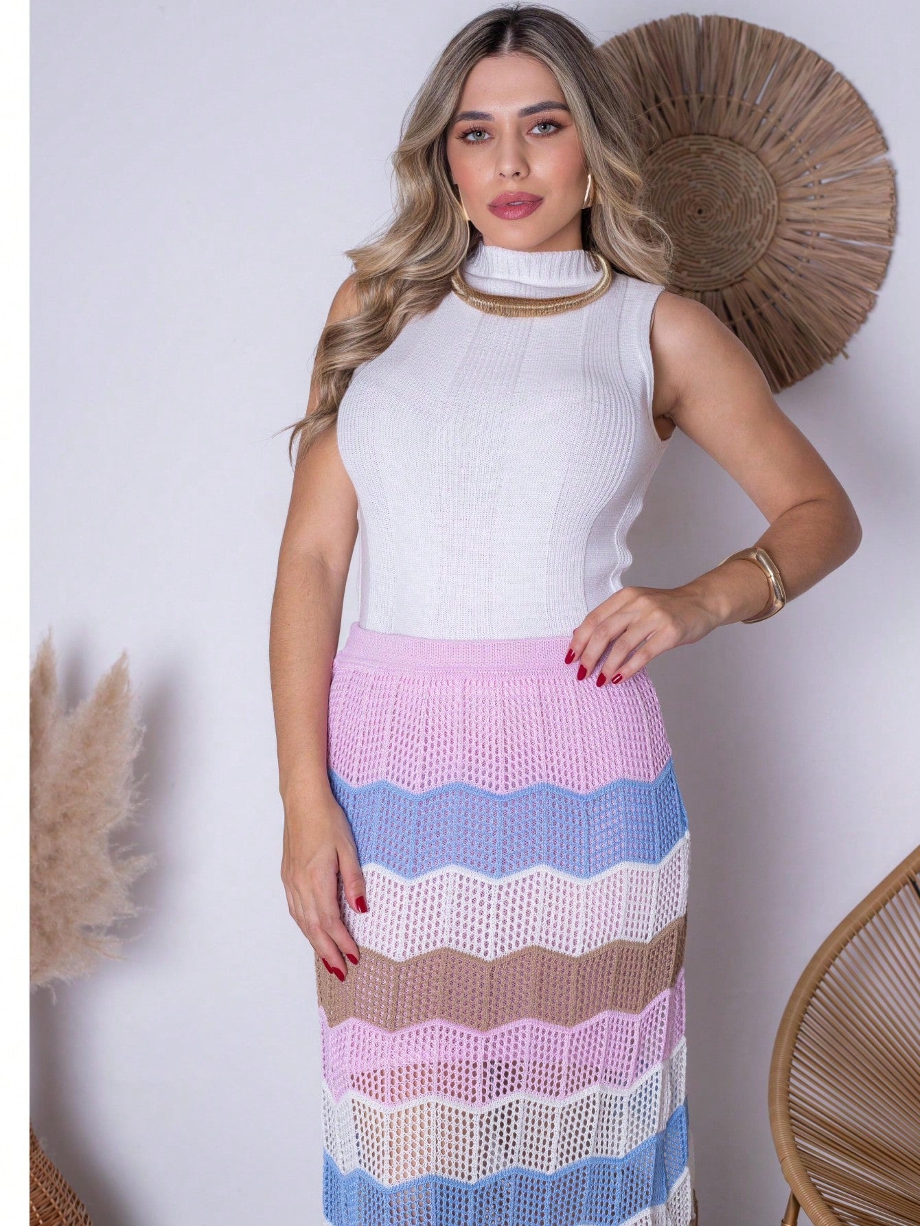 Saia Longa de Tricot Crochê Chica Flor: A Elegância Fluida que Transforma seu Verão